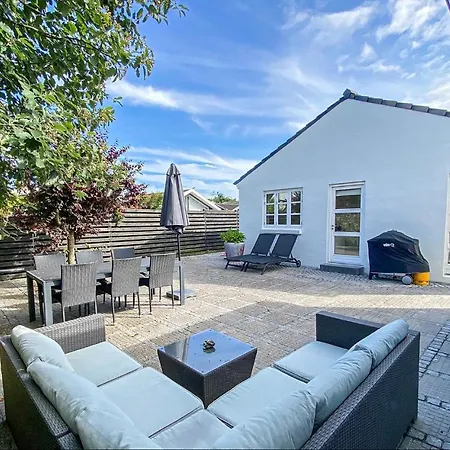 Holiday home In With Wifi